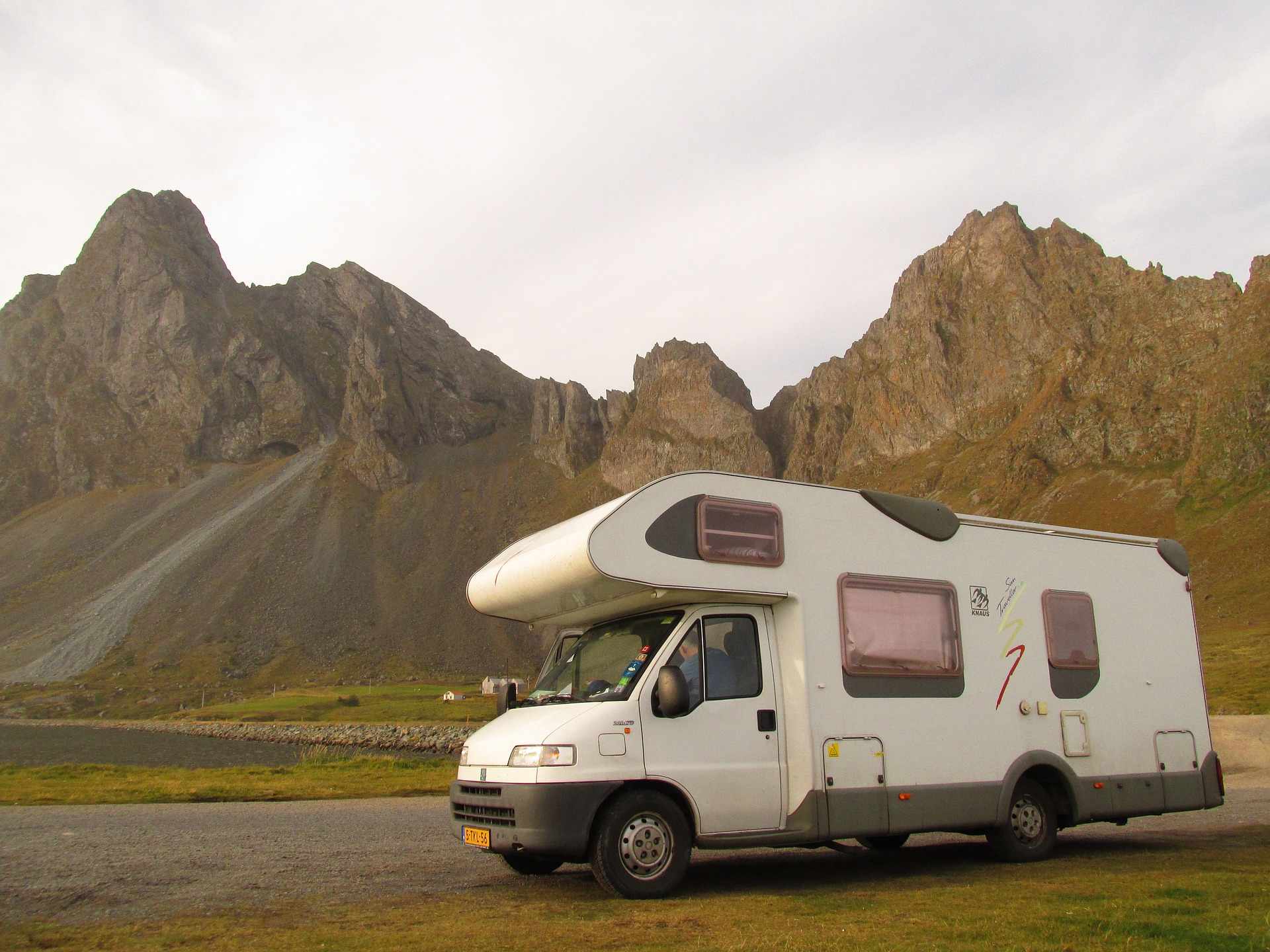 The 12 Commandments of Leave No Trace RV Renting
